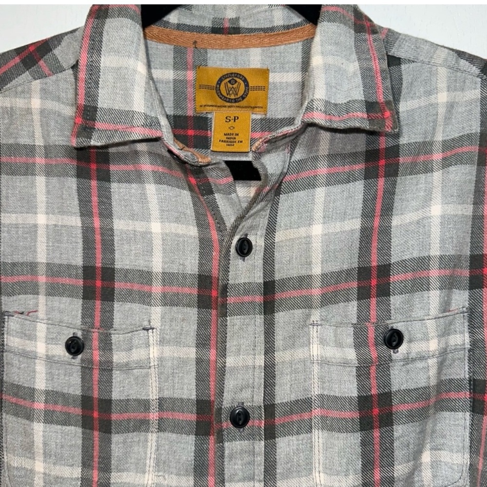 Urban Outfitters mens flannel brand new sz S